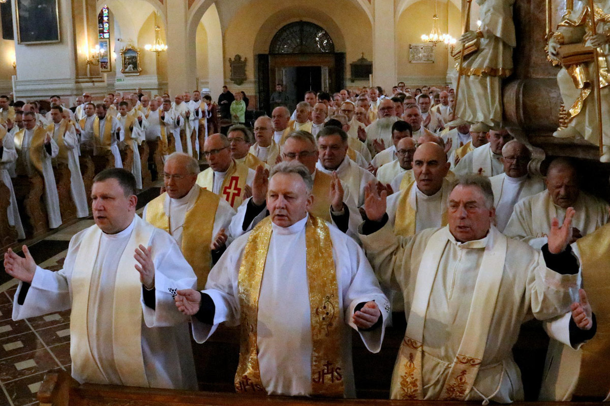 Wspólnota Sióstr Uczennic Krzyża modliła się u św. Józefa - 23 kwietnia 2022 r.