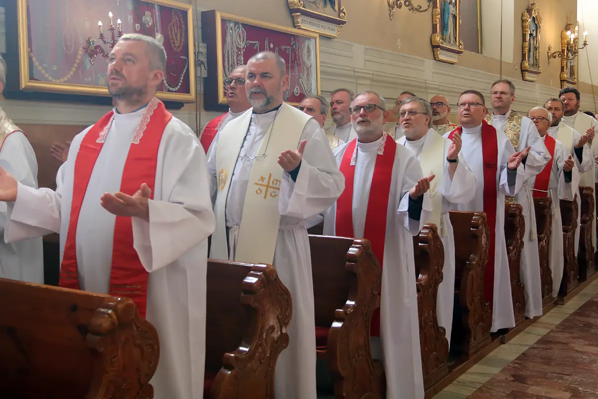 Jezuici z całej Polski modlili się w Sanktuarium św. Józefa